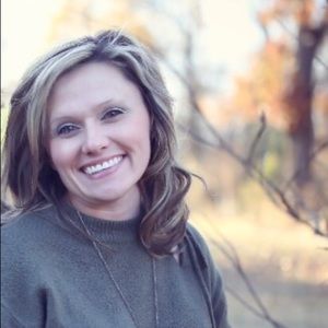 Meet your Posher, Mikcca